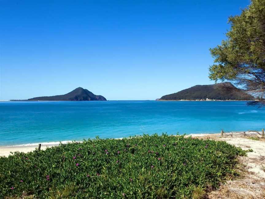 2-Bedroom Apartment -Shoal Bay Beach Club, Shoal Bay, NSW