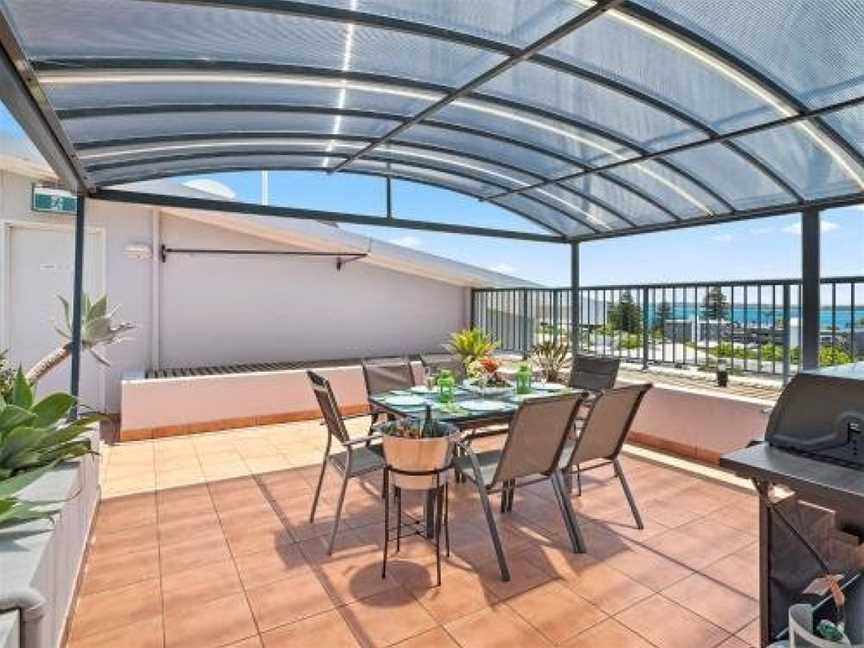 Yacaaba Terrace, Unit 9, 3 Yacaaba Street, Nelson Bay, NSW