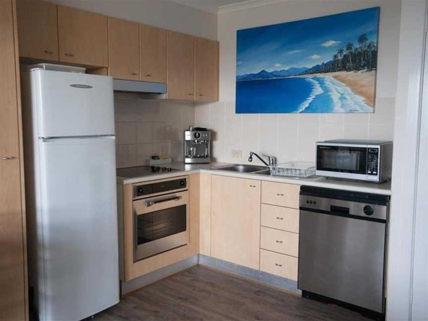 Beach Bliss - 1 Bedroom Spa Apt, Sapphire Beach, NSW