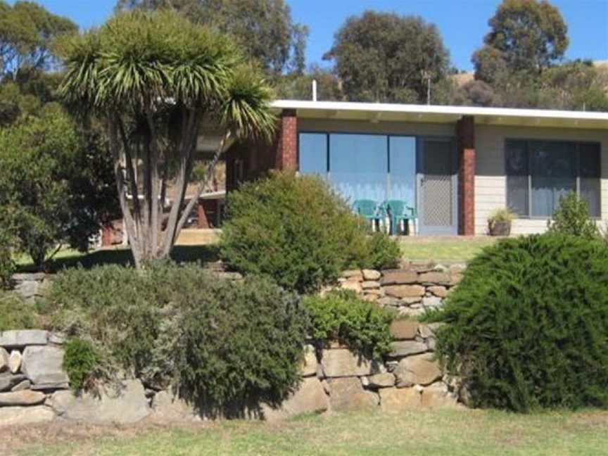 Victor Harbor Seaview Apartments, Accommodation in Encounter Bay