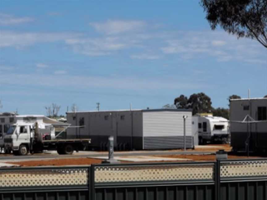 Menzies Caravan Park, Accommodation in Menzies