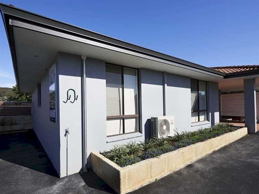 Albany Harbourside Apartments and Houses, Albany, WA