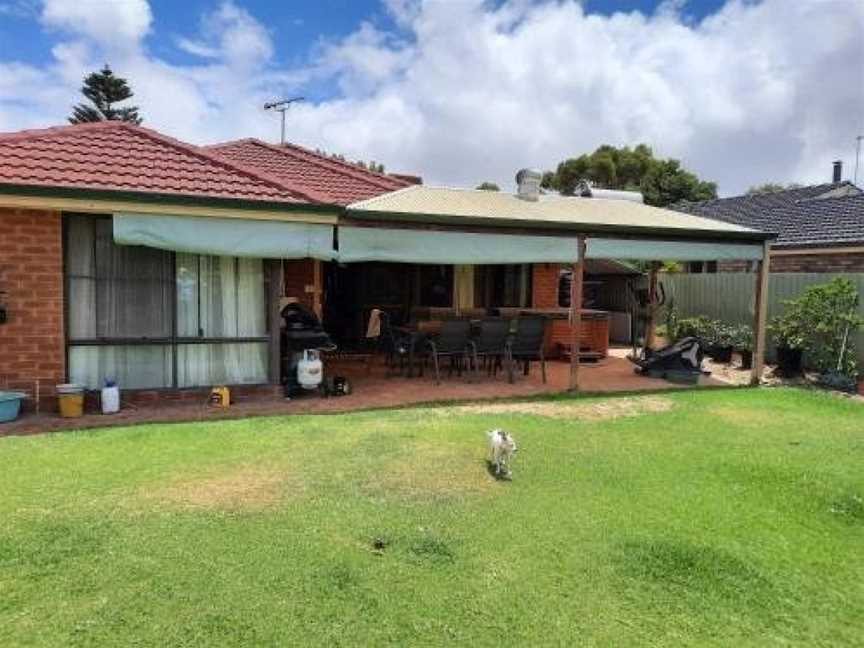 Comfortable Secure Homeshare, Duncraig, WA