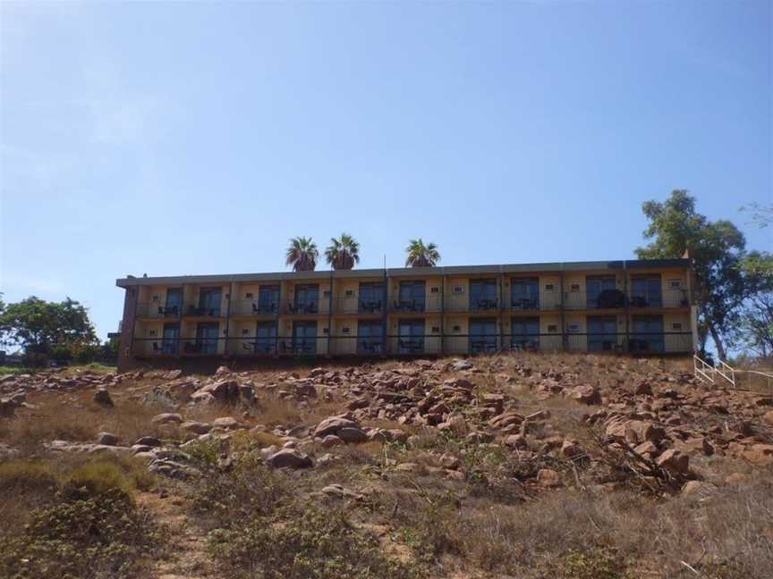 Dampier Mermaid Hotel Karratha, Accommodation in Dampier