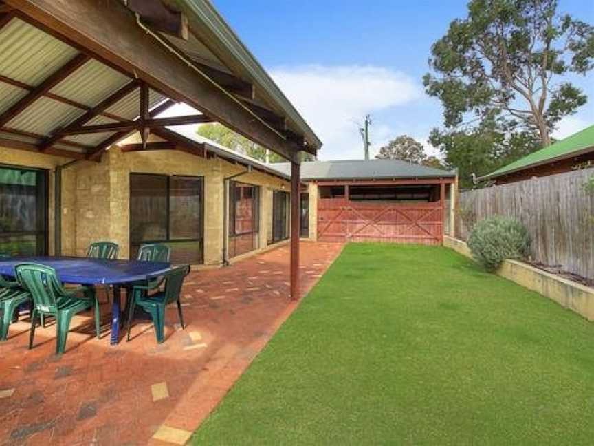 Holiday on the Terrace, Dunsborough, WA