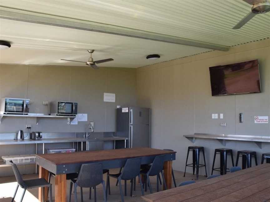 Norwesta Lifestyle Park, Accommodation in East Carnarvon