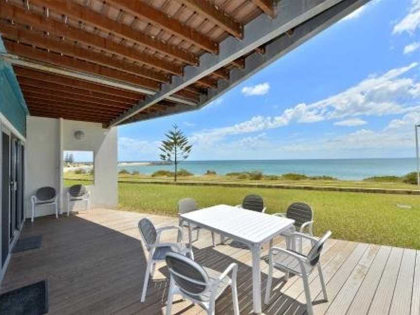 Sea Side Villa 10.1, Mandurah Town, WA