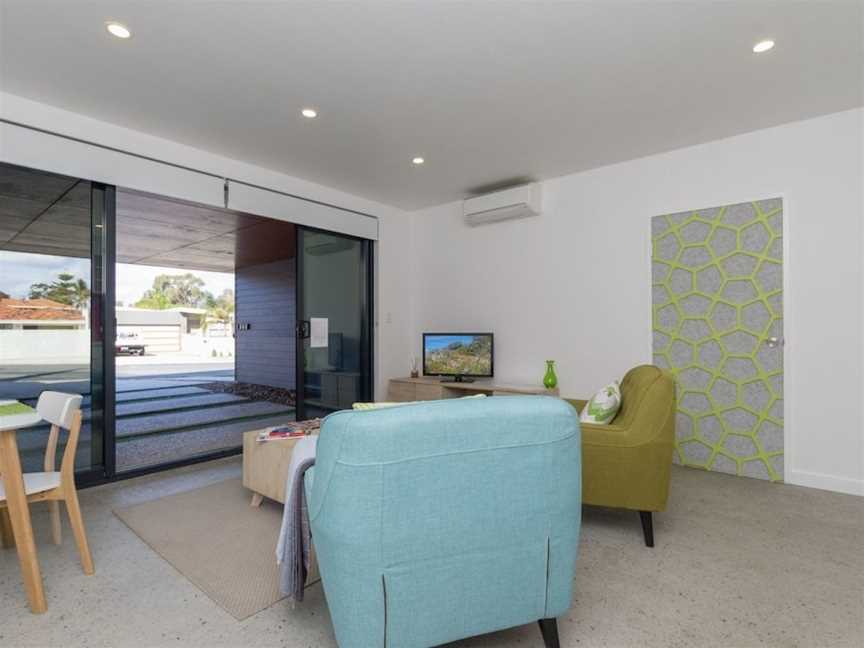 Sunset Place Apartments, Marmion, WA