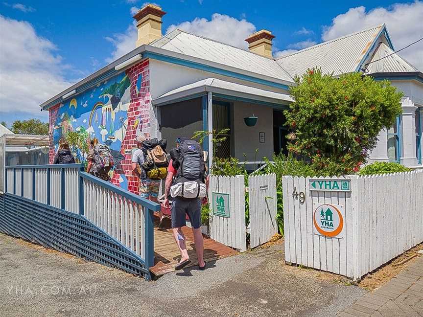 Albany Bayview Lodge YHA, Accommodation in Albany