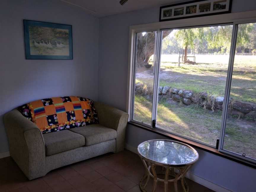 Boronia Farm Cottage, Accommodation in Donnybrook