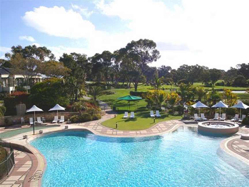 Joondalup Resort, Accommodation in Connolly