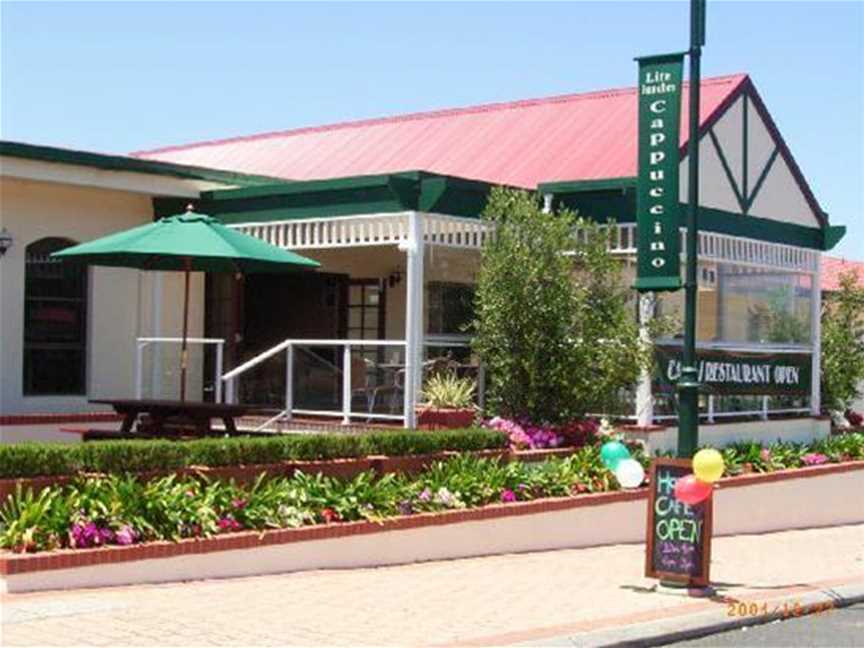 Augusta Hotel, Accommodation in Augusta