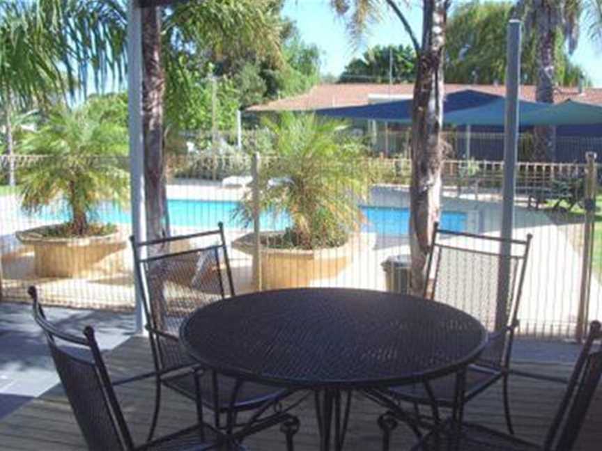 Busselton Holiday Village, Accommodation in Busselton