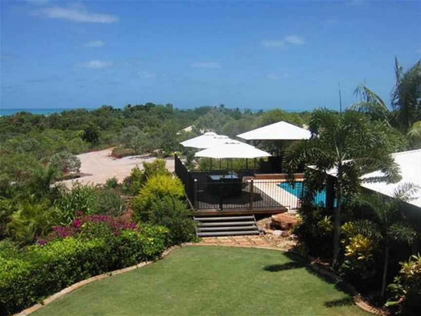 Coconutz B & B, Accommodation in Broome