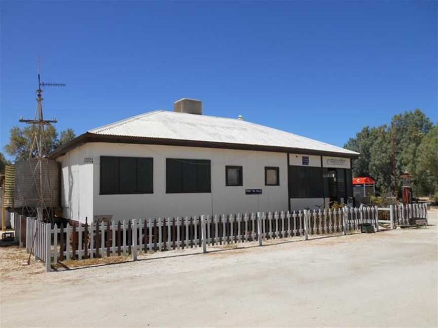 Hamelin Pool Caravan Park, Accommodation in Denham