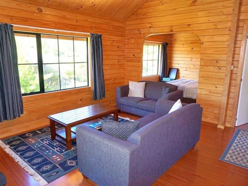 Mirabell Chalets, Alexandra, New Zealand