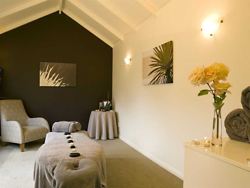 Flagstaff Lodge Day Spa, Russell, New Zealand