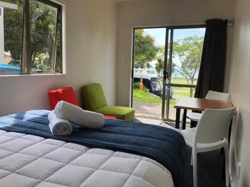 Takapuna Beach Holiday Park, Auckland, New Zealand