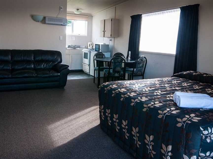 Charles Court Motel, Paroa, New Zealand