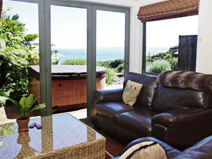 Waoku Lodge, Raglan, New Zealand