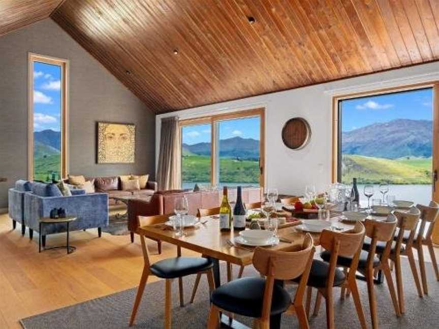 Sicilian Luxury Retreat, Lower Shotover, New Zealand