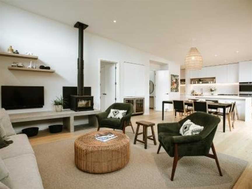 Stackbrae - Sleeps 8 - Spa Pool - Modern & Stylish, Wanaka, New Zealand