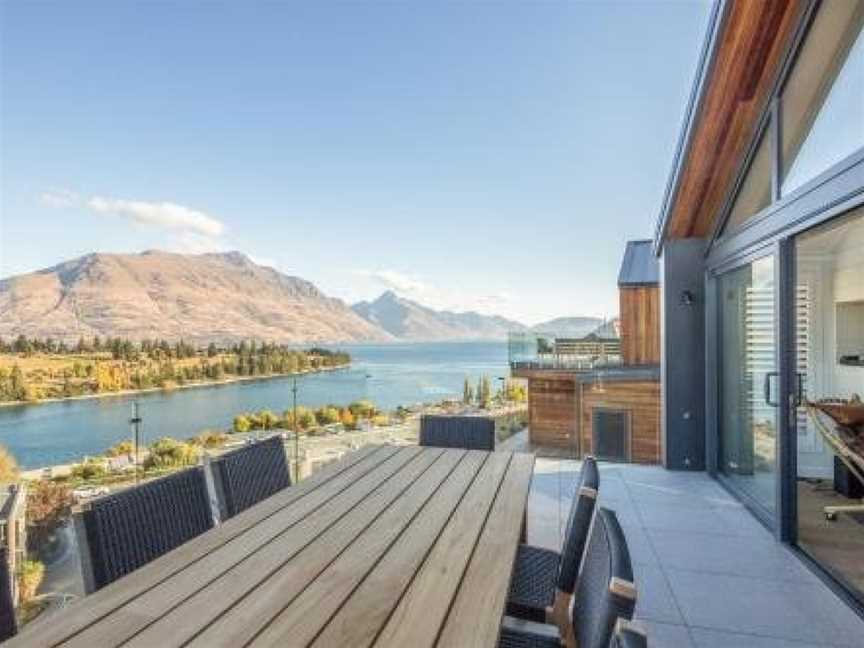 Kahurangi Luxury Holiday Home by MajorDomo, Argyle Hill, New Zealand