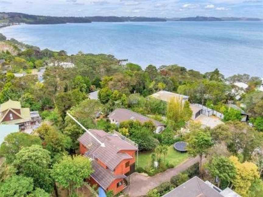 Seaside Serenity, Snells Beach (Suburb), New Zealand