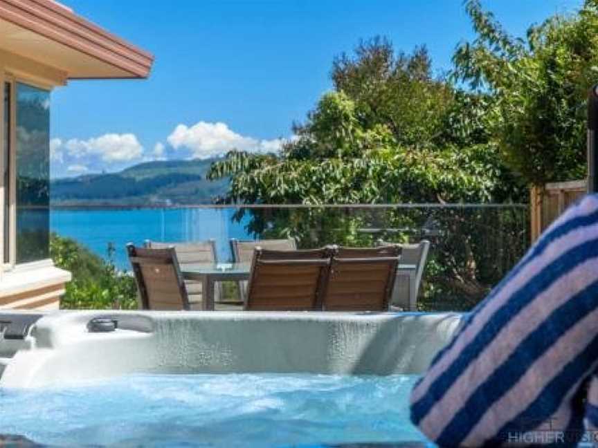 Tui Lookout - Lake Views, Taupo, New Zealand