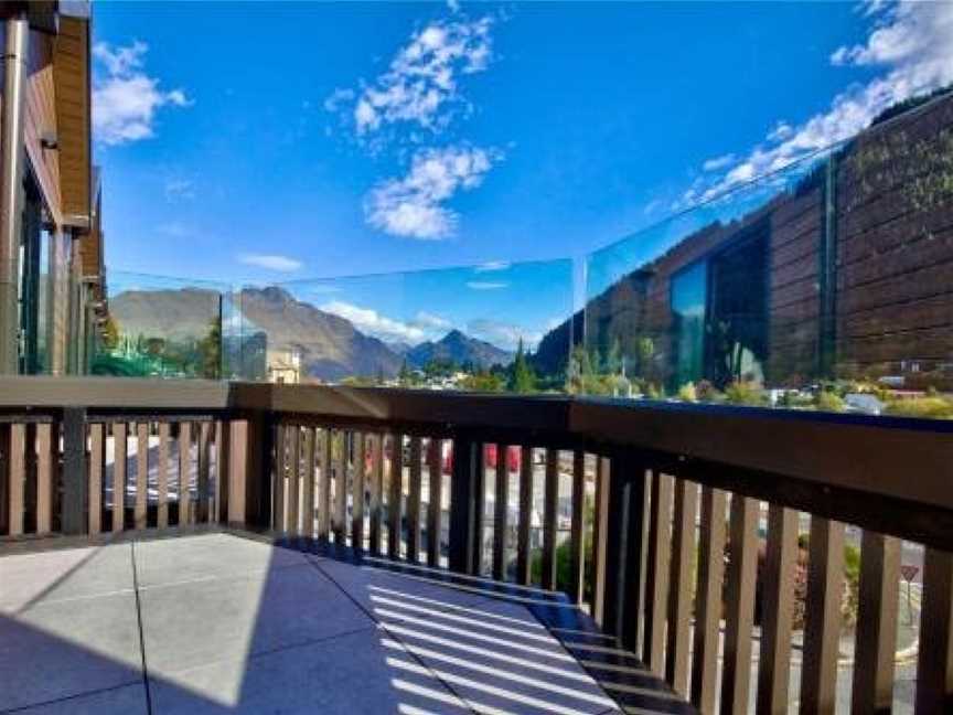 Alex Apt with onsite Gym, Spa and walk to town, Argyle Hill, New Zealand