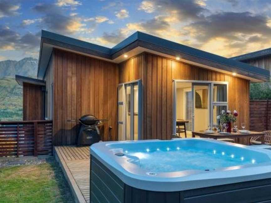 Highview Haven by Relaxaway Holiday Homes, Argyle Hill, New Zealand