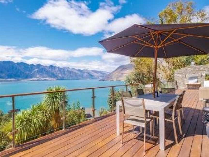 Aspen Spa Views, Argyle Hill, New Zealand