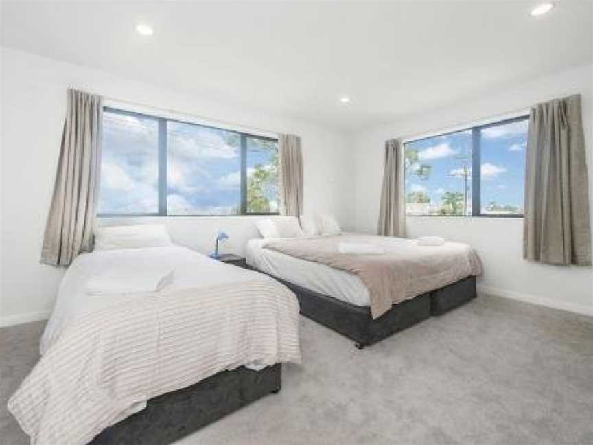 Brand New 5BR Villa near ShoppingMall, Kumeu, New Zealand