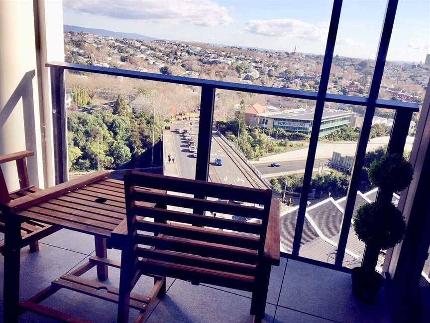 Brand new 2 brm apartment! Gym, sauna, pool &more!, Eden Terrace, New Zealand