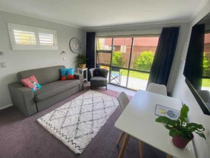 Superb beachside location, private and tranquil, Tauranga (Suburb), New Zealand