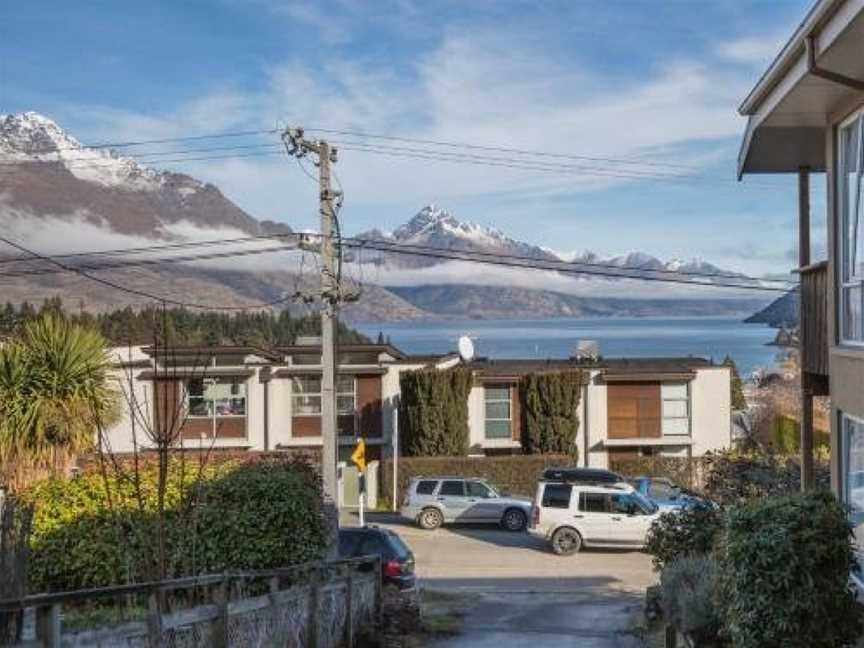 Central Style - Queenstown Holiday Home, Argyle Hill, New Zealand