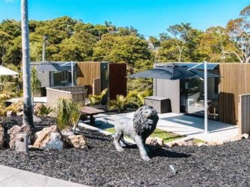 Ember Rock - Lions Den, Waiheke Island (Suburb), New Zealand