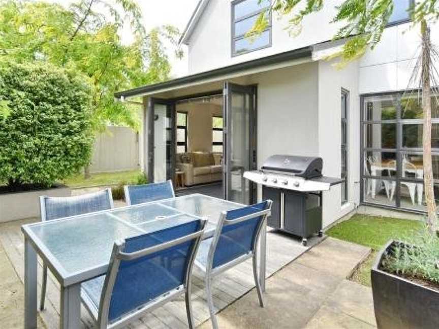 Hagley Apartment - Christchurch Holiday Homes, Christchurch (Suburb), New Zealand