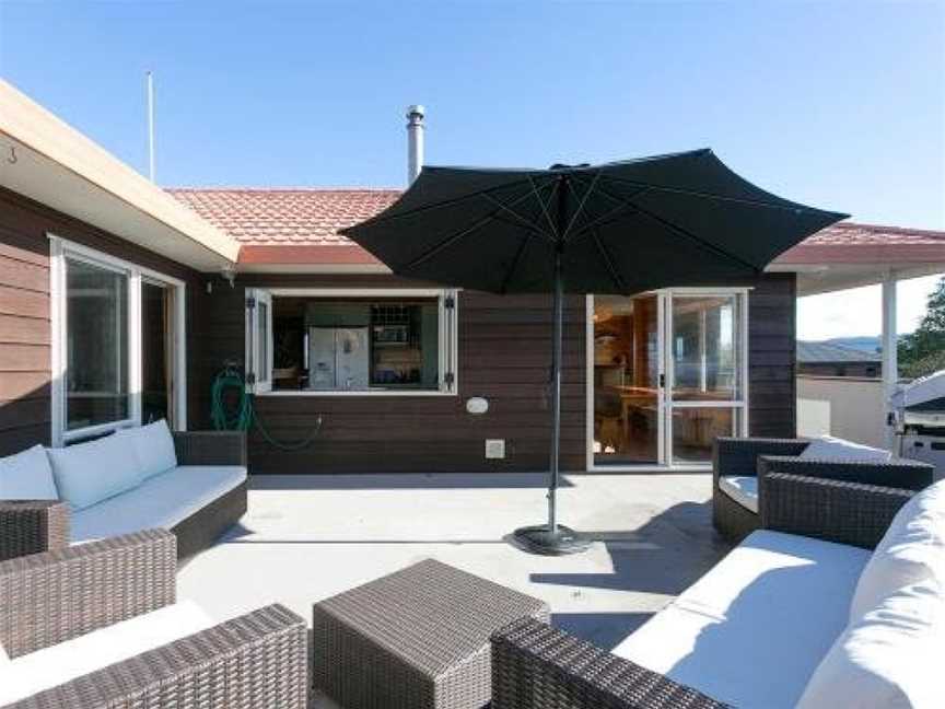 Family Lake Haven - Wharewaka Holiday Home, Taupo, New Zealand