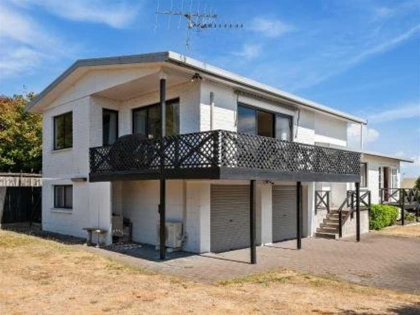 Freshwater Lookout - Taupo Central Holiday Home, Taupo, New Zealand