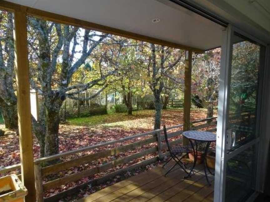 Mirror Creek Holiday Cottage, Hokitika, New Zealand