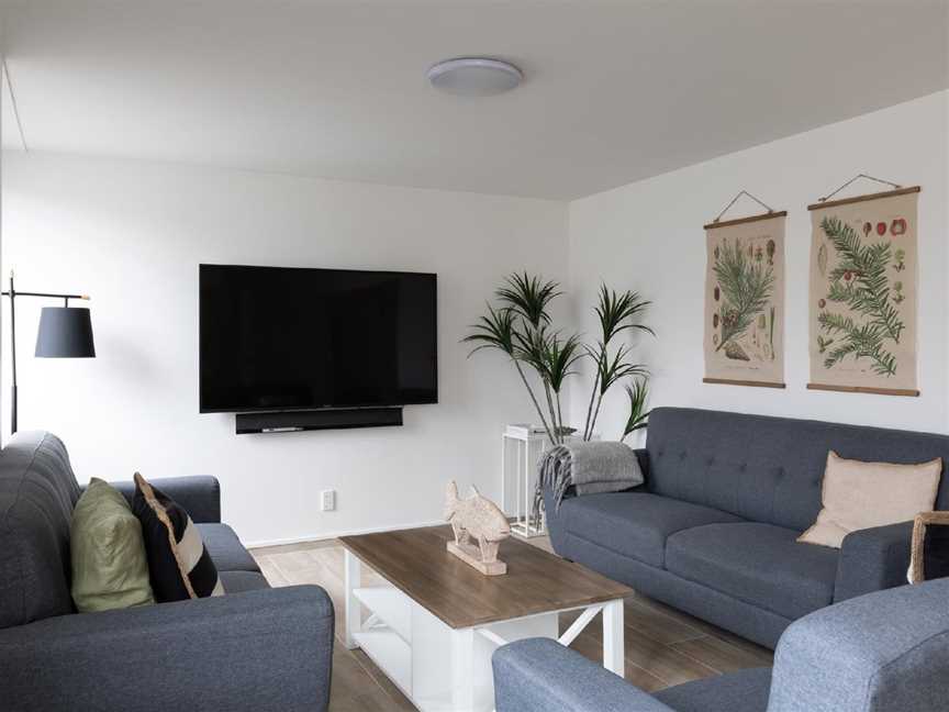 Mission Bay Apartment - Ground Floor, Eden Terrace, New Zealand