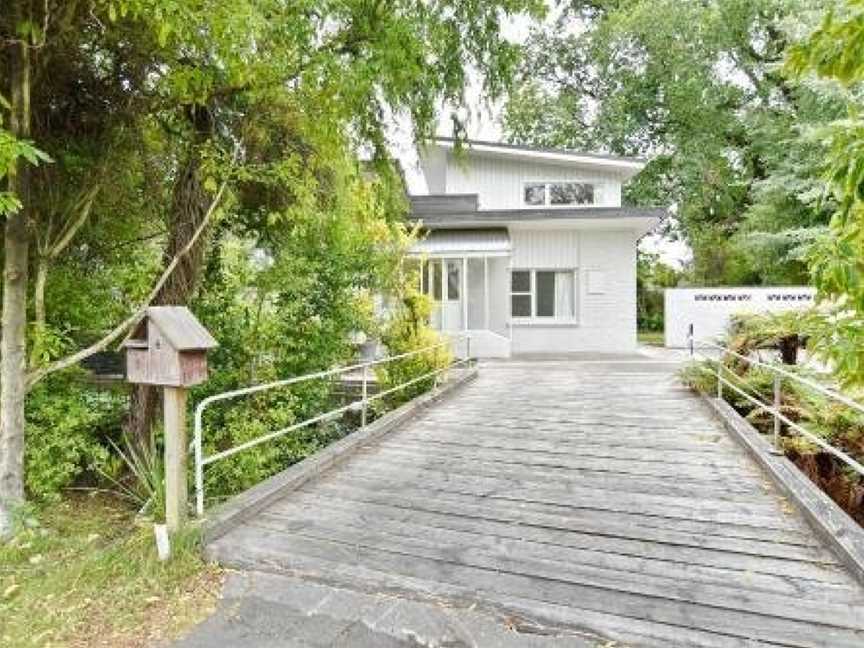 Medbury Terrace - Christchurch Holiday Homes, Christchurch (Suburb), New Zealand