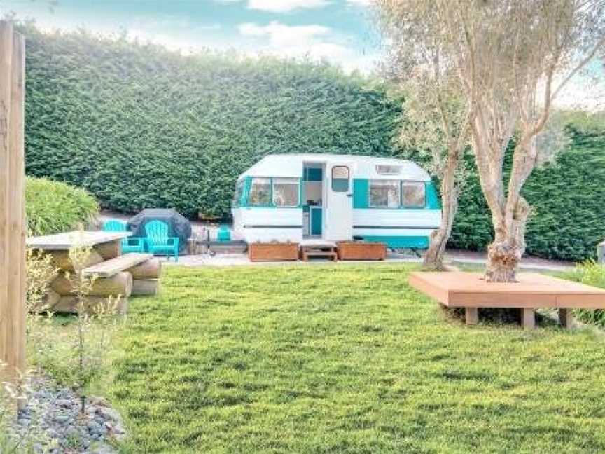 MountViews Glamping- retro caravan getaway, Taupo, New Zealand