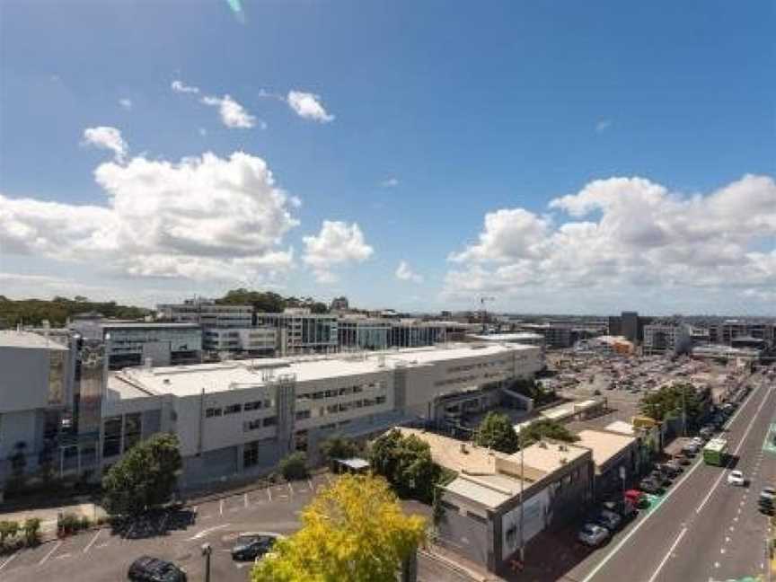 Panoramic views and style, Eden Terrace, New Zealand