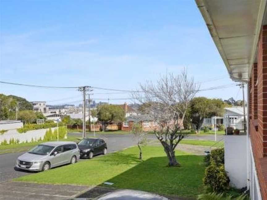 Renovated Takapuna 2BR Apt l Parking l Skytower, Eden Terrace, New Zealand