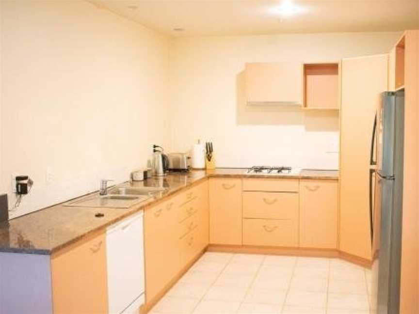 Stunning 2 Bed CBD Apartment 110m2 Two Carparks!, Eden Terrace, New Zealand