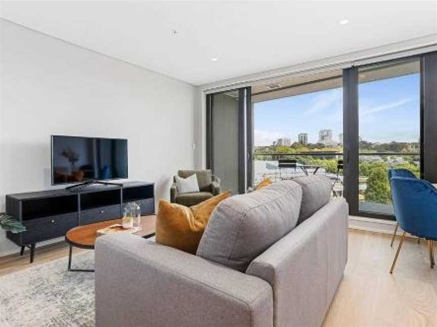 Modern elegance with sunny balcony near Vic park, Eden Terrace, New Zealand