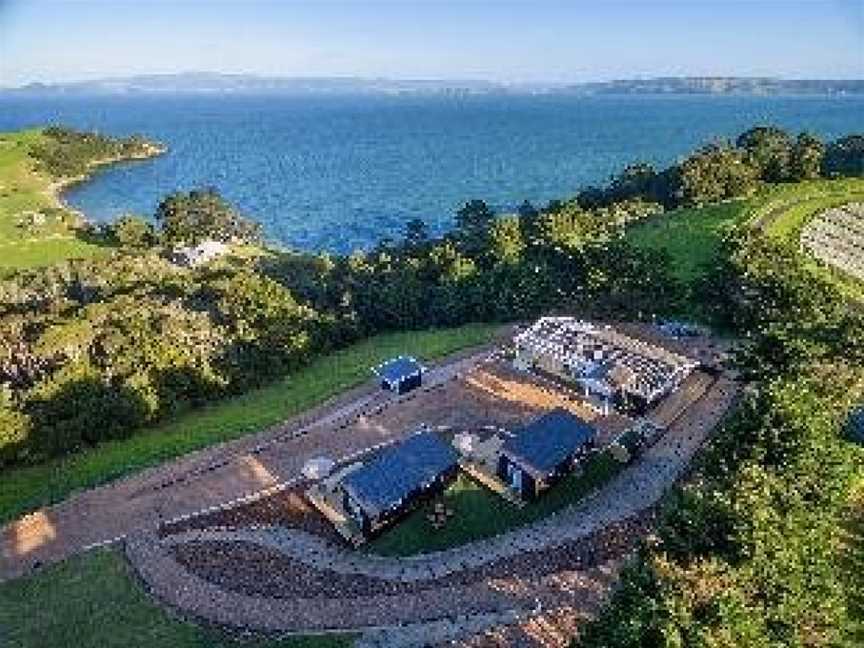 Woodside Bay Chalet 1, Waiheke Island (Suburb), New Zealand