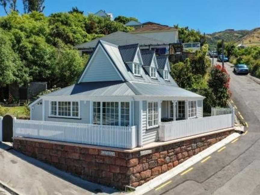 Islay Cottage - Lyttelton Holiday Home, Lyttelton, New Zealand